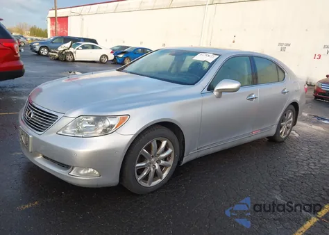 2007 Lexus Ls 460 z USA, uszkodzony, nr VIN JTHBL46F875042401